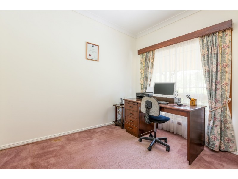 63 Renoir Crescent, Forest Lake QLD 4078