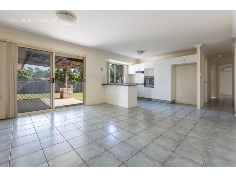 6 Anatini Place, Forest Lake QLD 4078