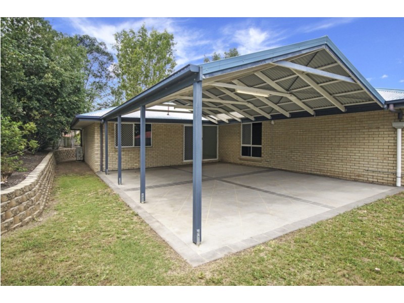 3 Tully Street, Forest Lake QLD 4078