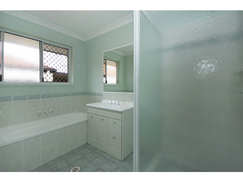 3 Tully Street, Forest Lake QLD 4078