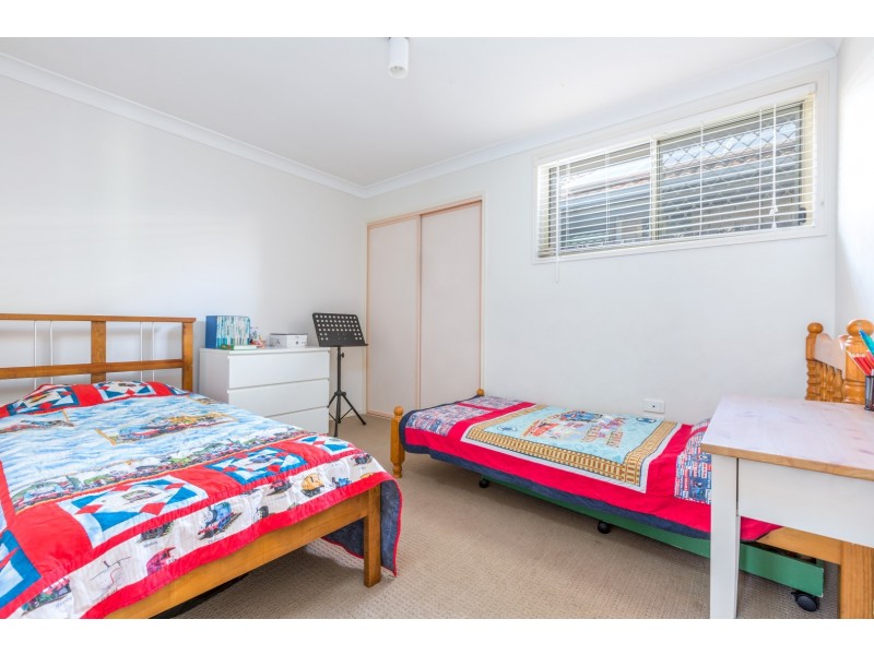 25 Clarendon Circuit, Forest Lake QLD 4078