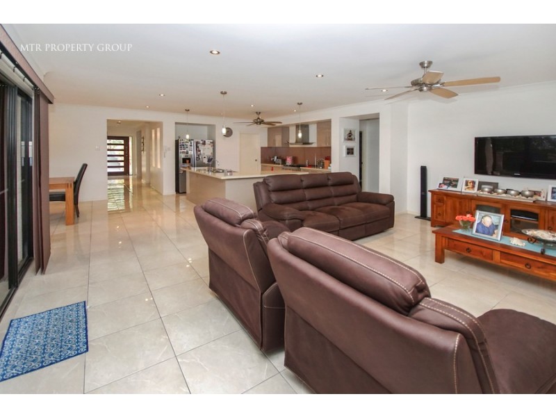 93 Laurel Street, Heathwood QLD 4110