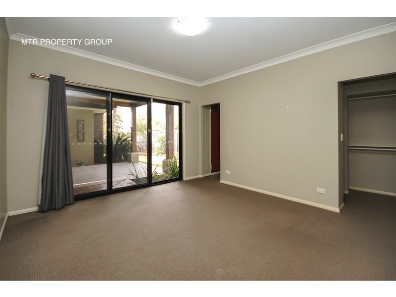 23 Paperbark Crescent, Heathwood QLD 4110