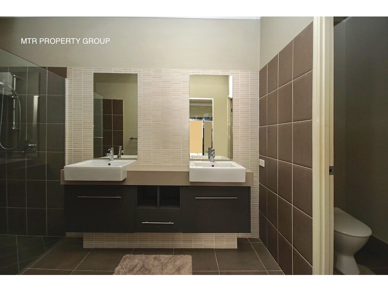 23 Paperbark Crescent, Heathwood QLD 4110