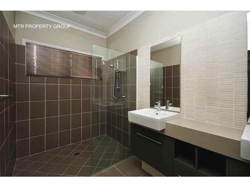 23 Paperbark Crescent, Heathwood QLD 4110