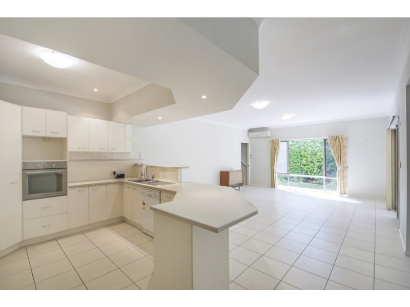 5 Riviera Way, Forest Lake QLD 4078