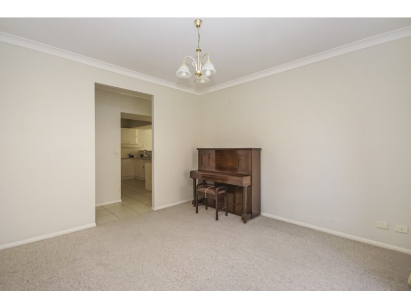 5 Riviera Way, Forest Lake QLD 4078