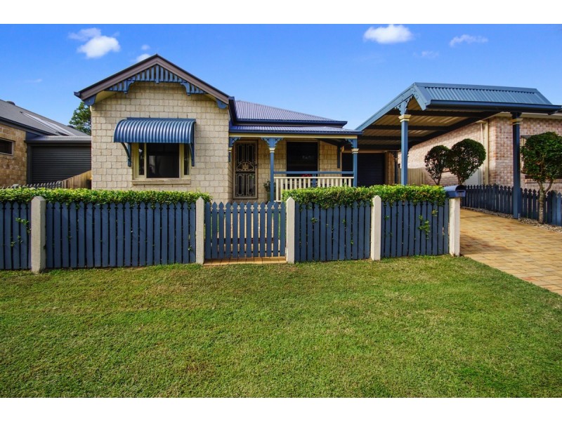 31 Eungella Terrace, Forest Lake QLD 4078