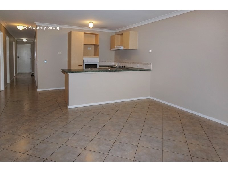 9 Teasel Crescent, Forest Lake QLD 4078