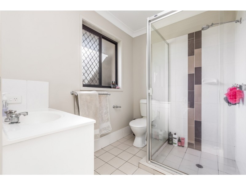 19 Brushwood Circuit, Forest Lake QLD 4078