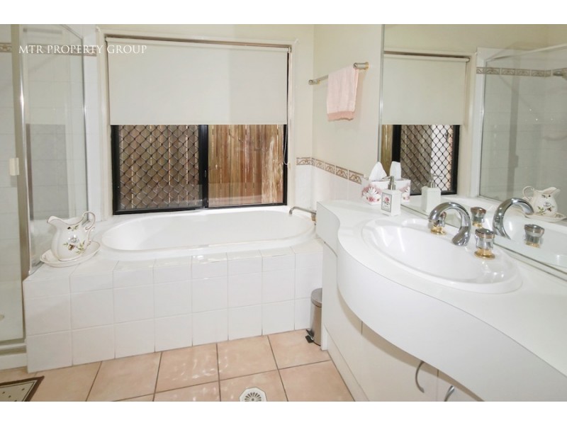 53 Glorious Way, Forest Lake QLD 4078