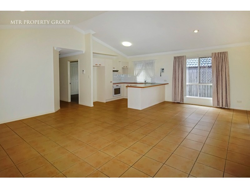 135 Centennial Way, Forest Lake QLD 4078