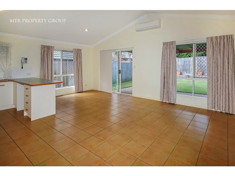 135 Centennial Way, Forest Lake QLD 4078