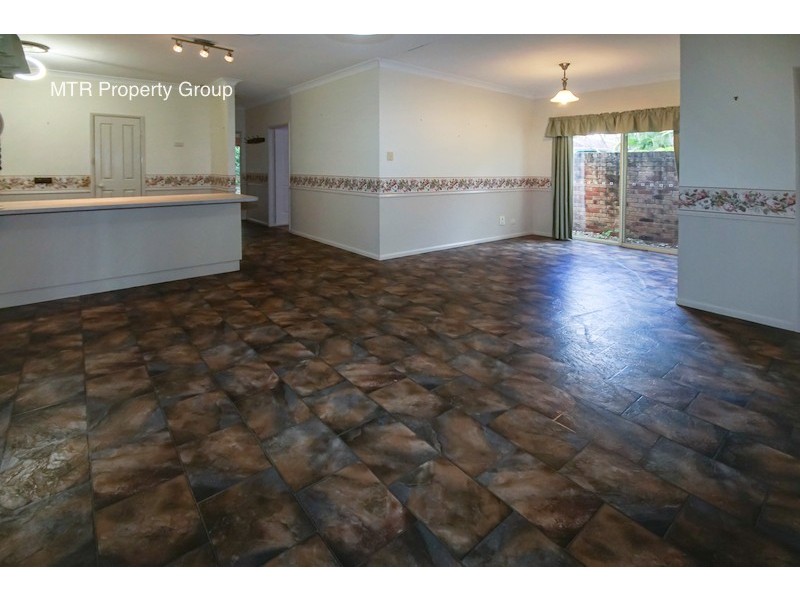 12 Noumea Place, Forest Lake QLD 4078