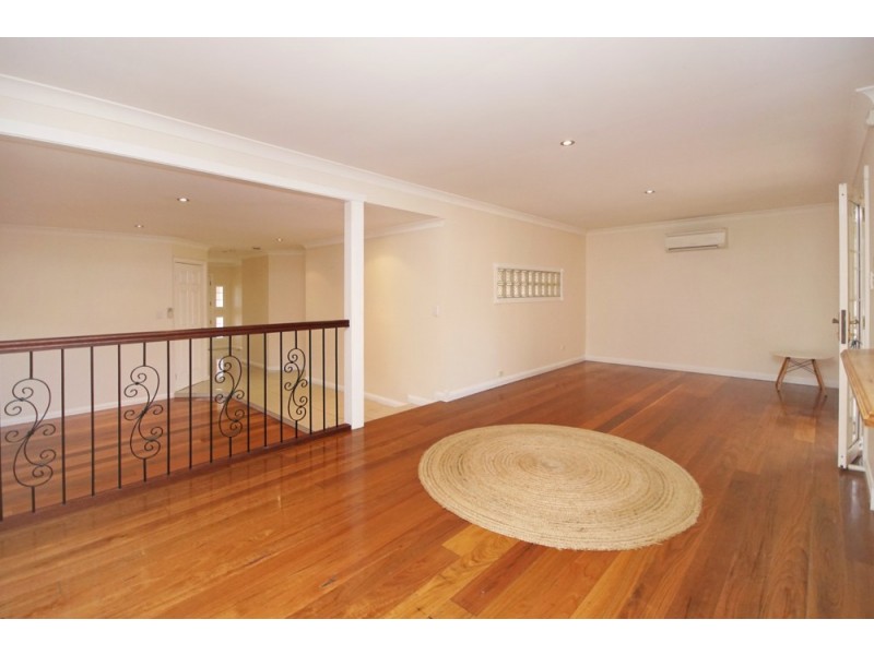 52 Alexandrina Circuit, Forest Lake QLD 4078