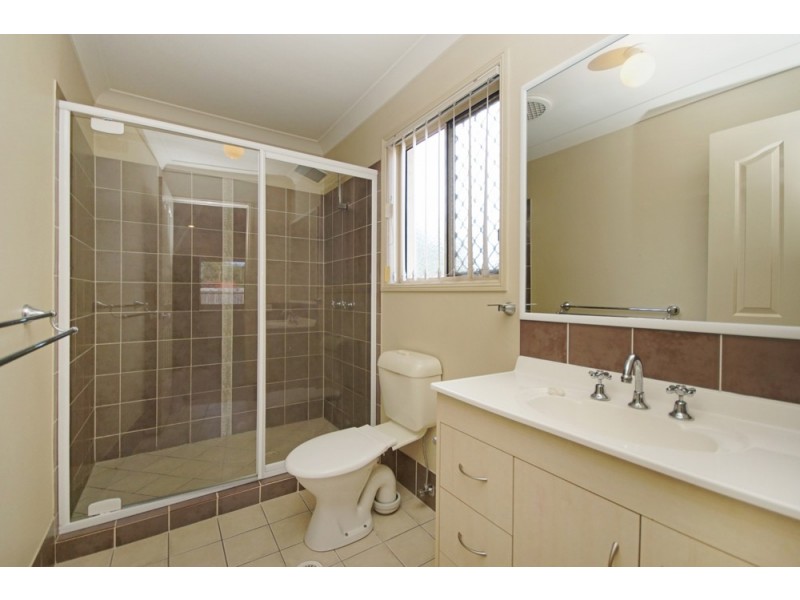 68 Jubilee Avenue, Forest Lake QLD 4078