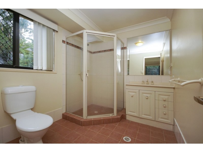 2 Yale Circuit, Forest Lake QLD 4078