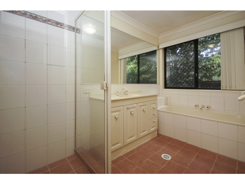 2 Yale Circuit, Forest Lake QLD 4078