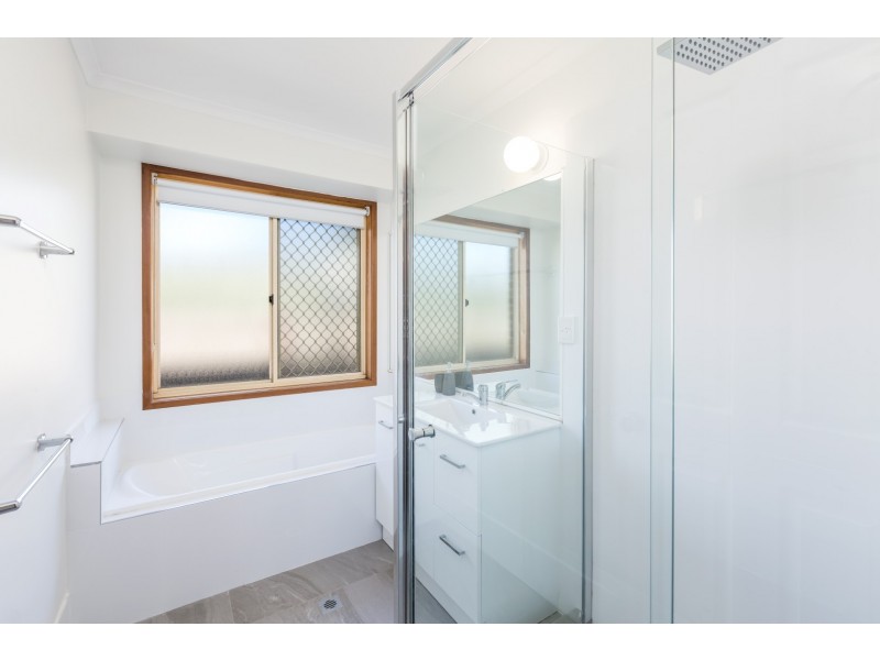 29 Flinders Crescent, Forest Lake QLD 4078