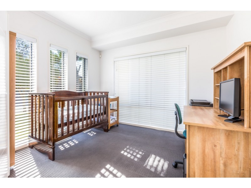 63 Hawthorne Street, Forest Lake QLD 4078