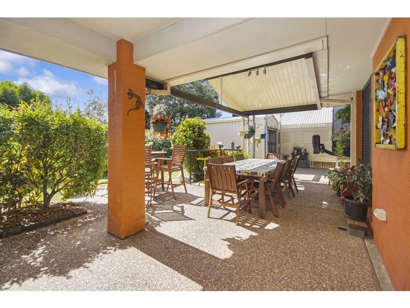 27 Paperbark Crescent, Heathwood QLD 4110