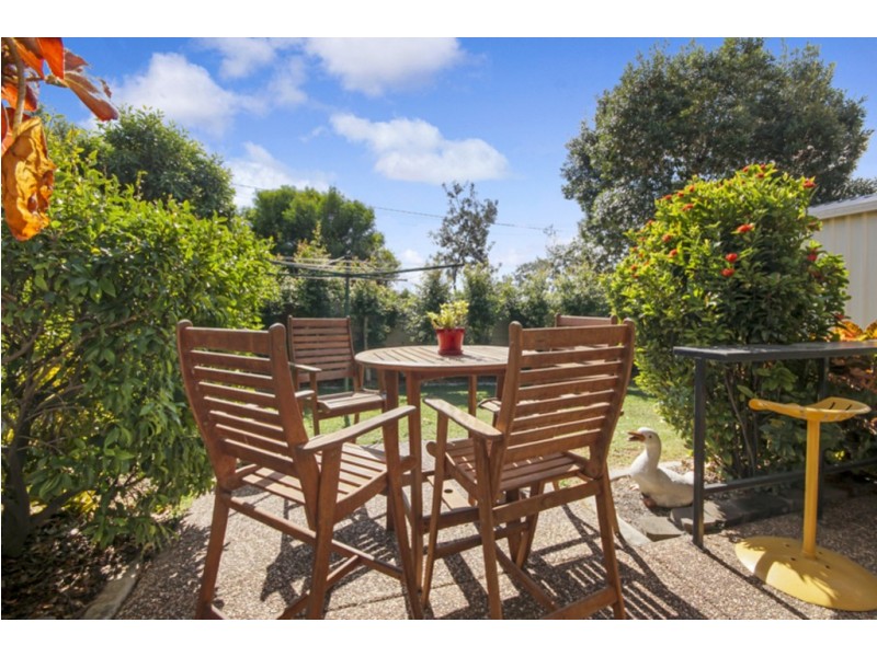 27 Paperbark Crescent, Heathwood QLD 4110