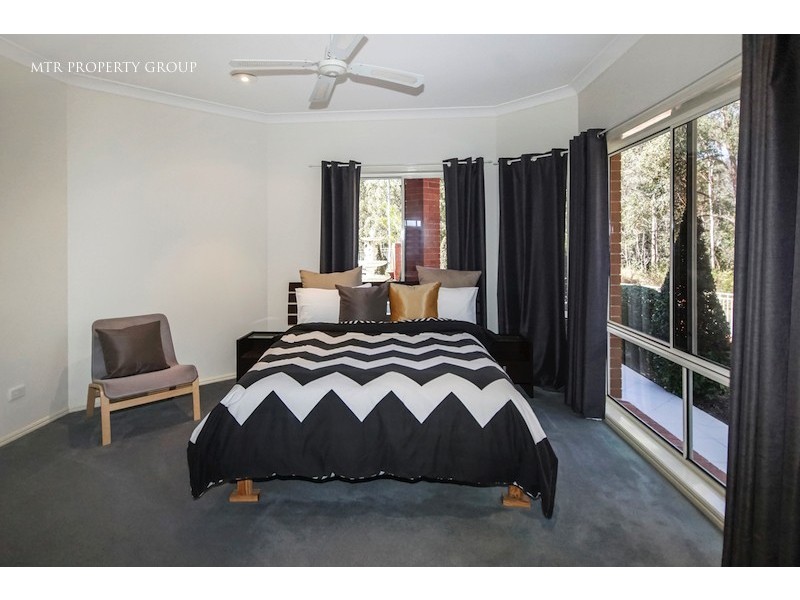 3 Stonyfell Place, Forest Lake QLD 4078