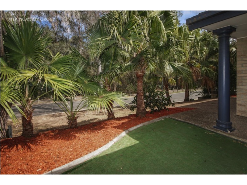 11 Leyburn Crescent, Forest Lake QLD 4078