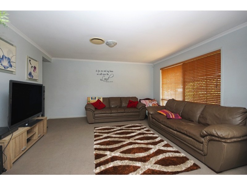 35 Kondalilla Parade, Forest Lake QLD 4078