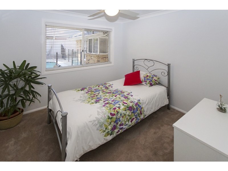 13 Norfolk Street, Forest Lake QLD 4078