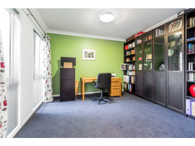 14 Camberwell Place, Forest Lake QLD 4078