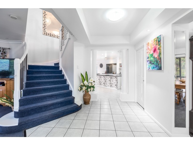 14 Camberwell Place, Forest Lake QLD 4078