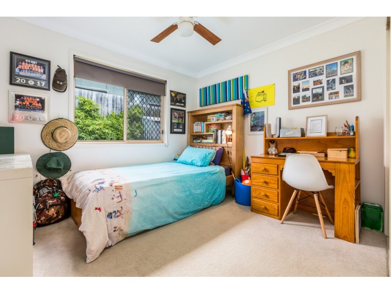 4 Hinchinbrook Circuit, Forest Lake QLD 4078