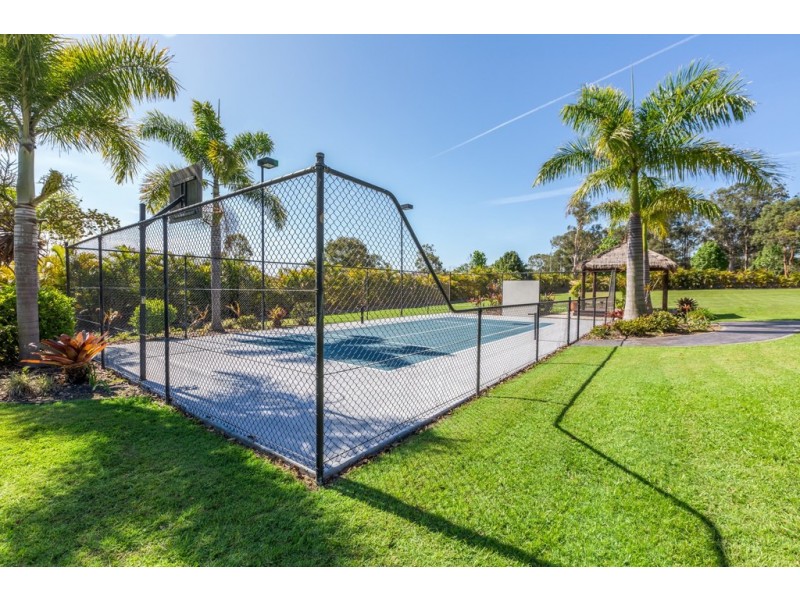 39 Greentree Crescent, Forest Lake QLD 4078