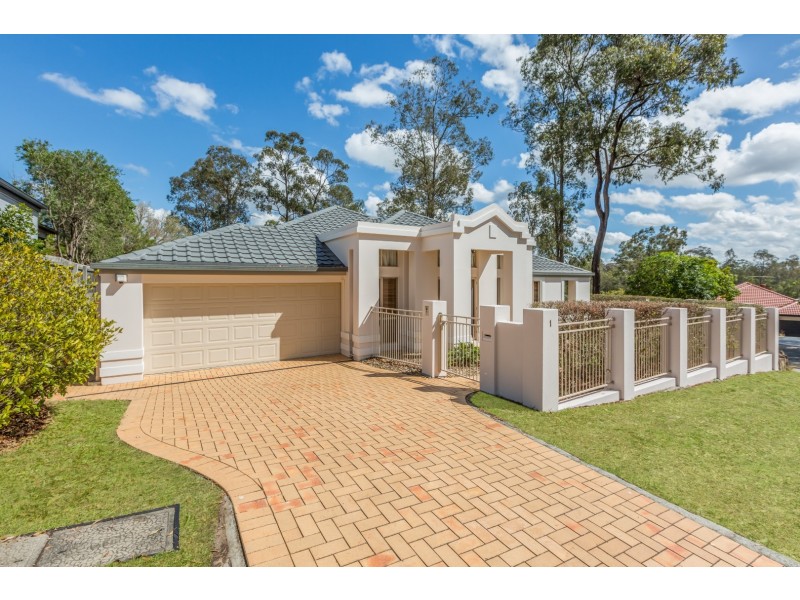 1 Vaucluse Street, Forest Lake QLD 4078