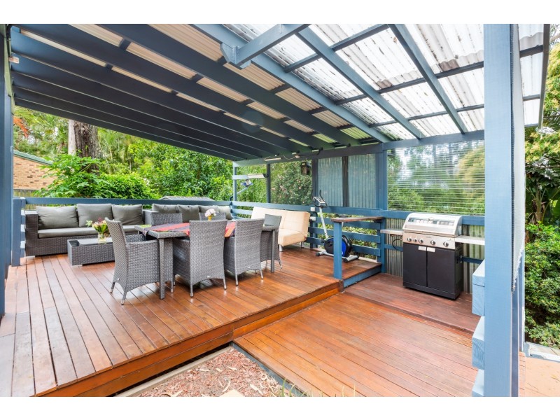 16 Norfolk Street, Forest Lake QLD 4078