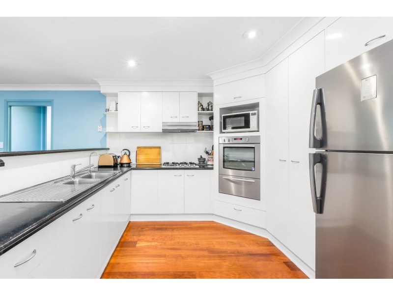 16 Norfolk Street, Forest Lake QLD 4078