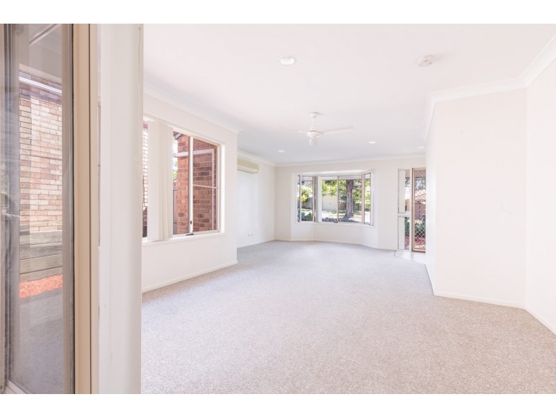 18 Yale Circuit, Forest Lake QLD 4078