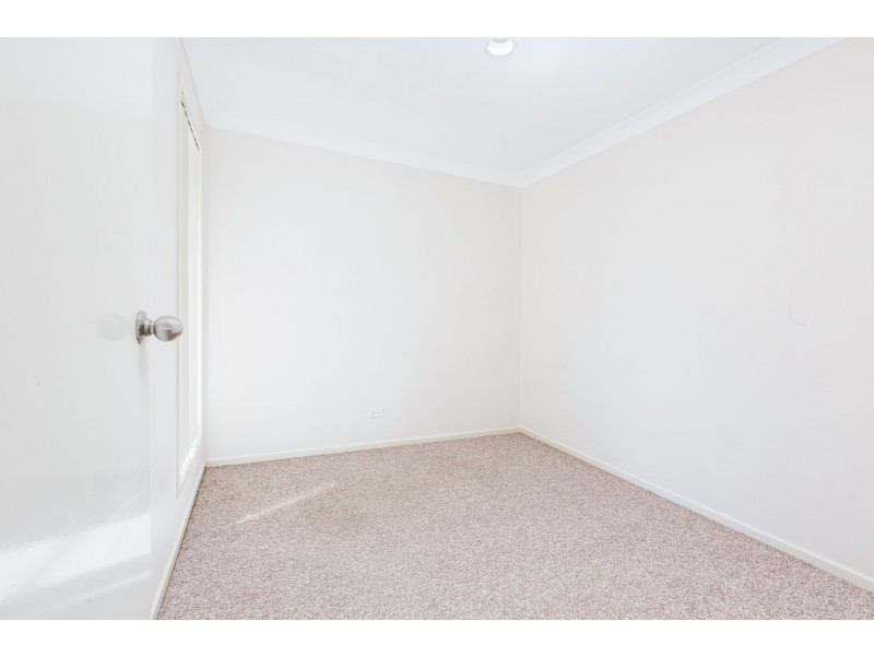 18 Yale Circuit, Forest Lake QLD 4078