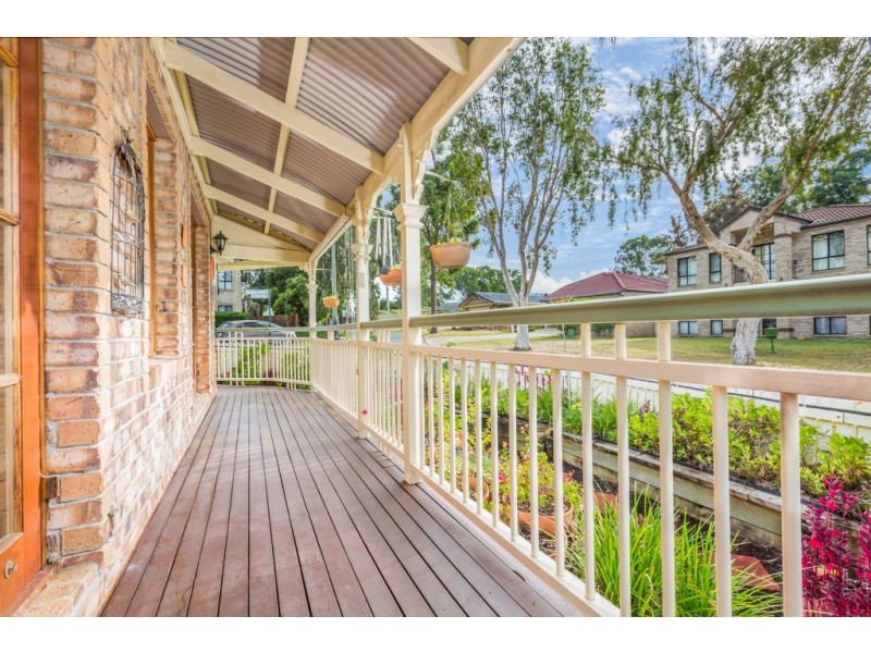 2 Bingeringo Place, Forest Lake QLD 4078