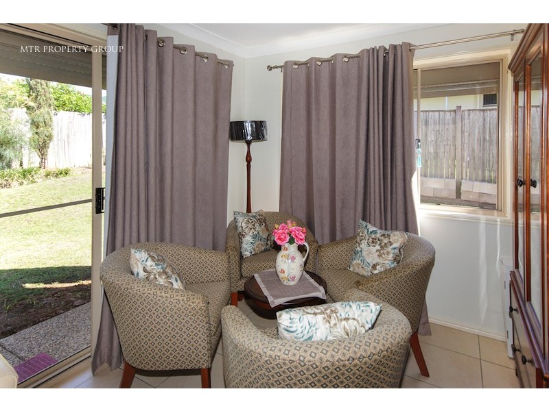14 Whipbird Place, Doolandella QLD 4077