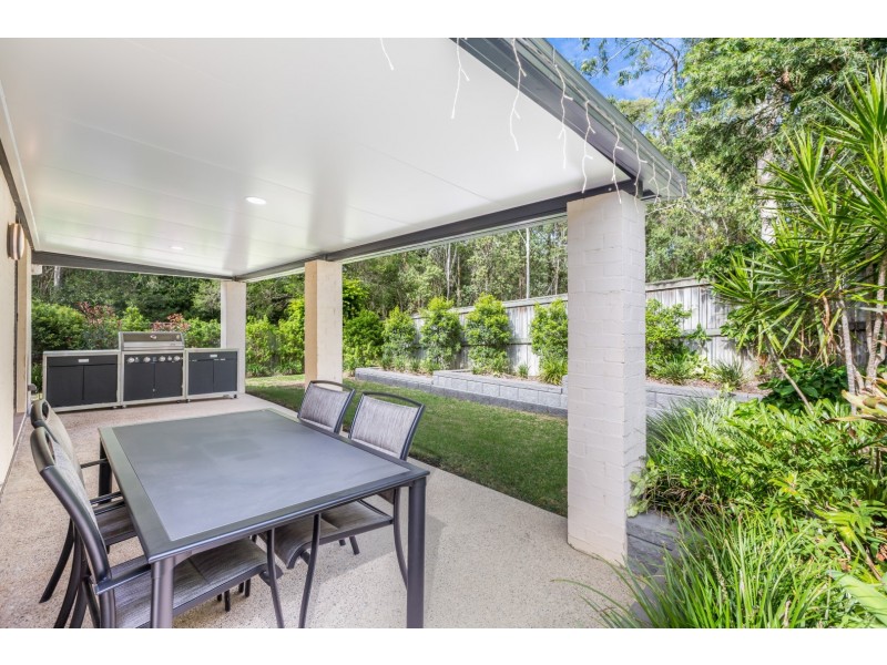 13 Regents Circuit, Forest Lake QLD 4078