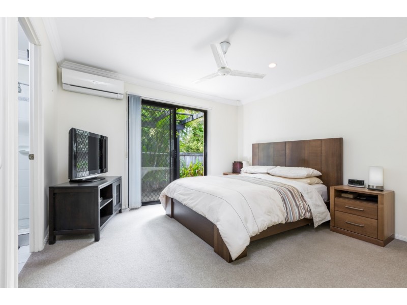 13 Regents Circuit, Forest Lake QLD 4078