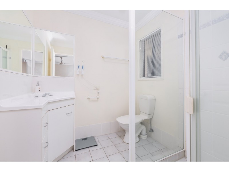 13 Regents Circuit, Forest Lake QLD 4078