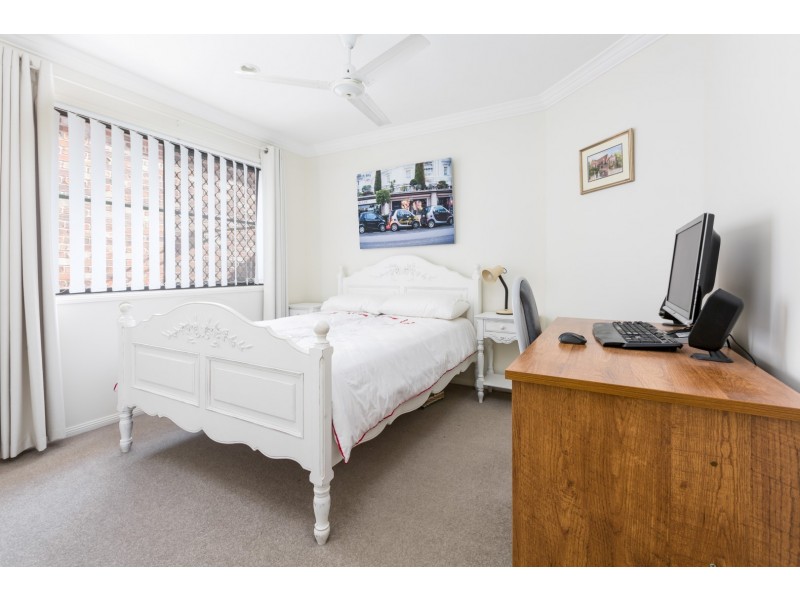 13 Regents Circuit, Forest Lake QLD 4078