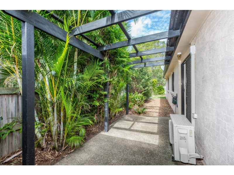 13 Regents Circuit, Forest Lake QLD 4078