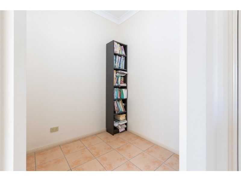 3 Elabana Place, Forest Lake QLD 4078