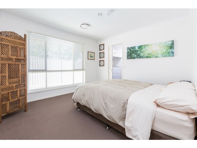 20 Cooroy Street, Forest Lake QLD 4078