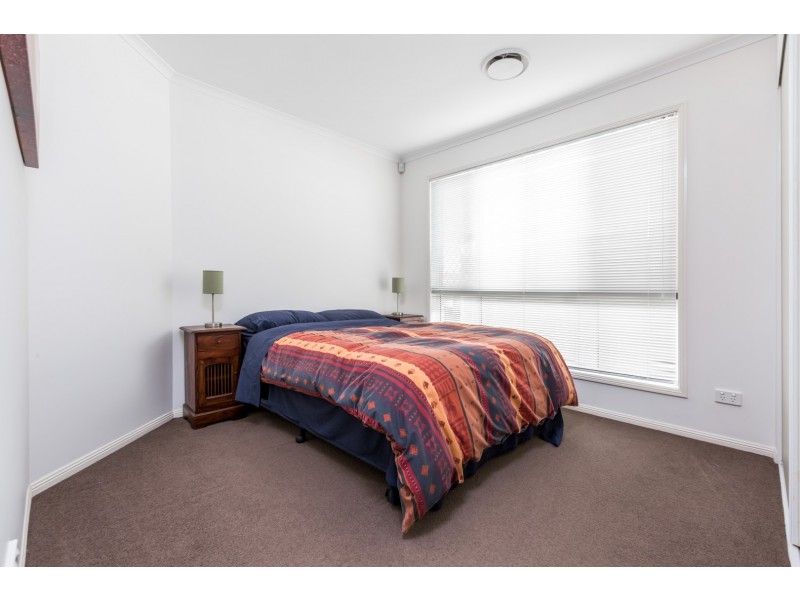 20 Cooroy Street, Forest Lake QLD 4078