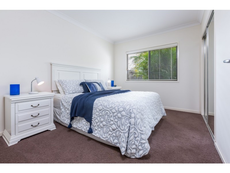 2 Gibbston Place, Doolandella QLD 4077